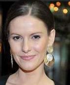 Podstępne szpiegostwo w "Pierwszej miłości"