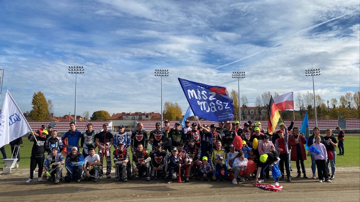 Materiały prasowe / Patrycja Antas / Na zdjęciu: uczestnicy mistrzostw AKŻ Speedway Ostrów