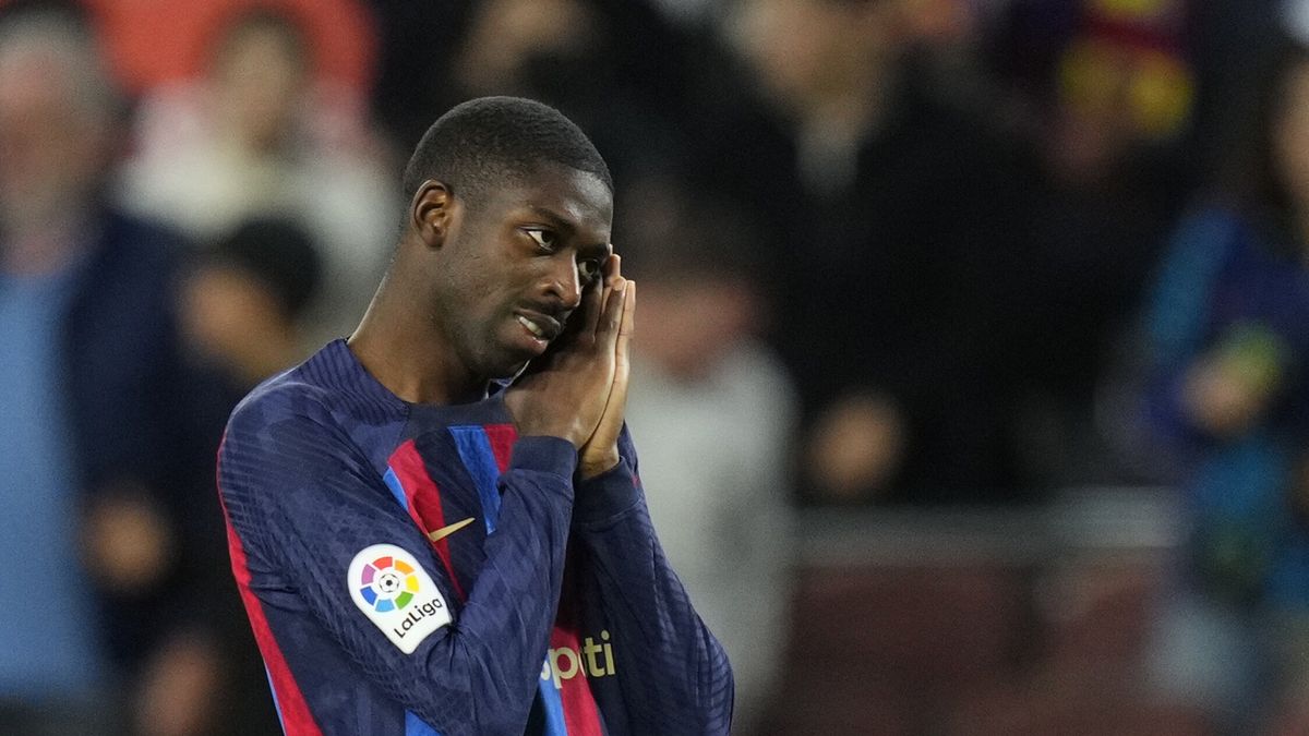 PAP/EPA / Siu Wu / Na zdjęciu: Ousmane Dembele
