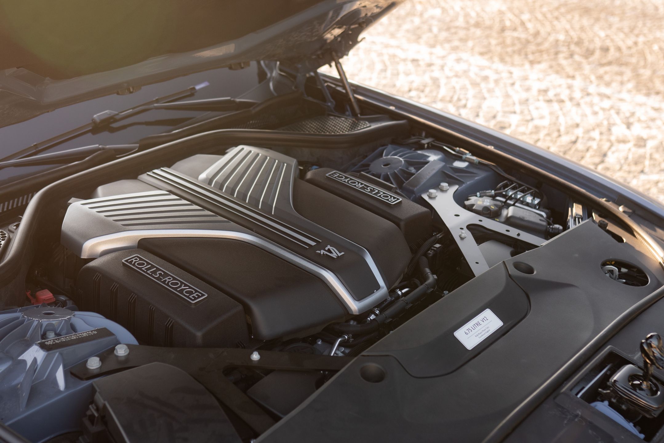 Rolls-Royce Ghost serii II Black Badge (2025)
