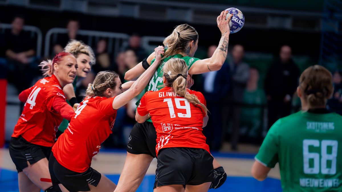 Materiały prasowe / Orlen Superliga Kobiet / Na zdjęciu: Wiktoria Gliwińska (nr 19)