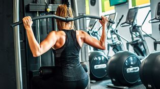 Karta sportowa bez etatu. Czy MultiSport i podobne programy są dostępne poza umową o pracę?