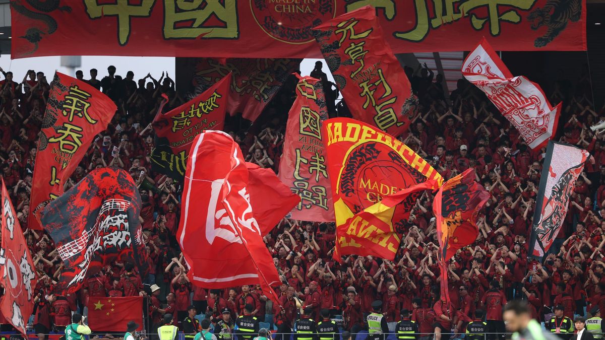 Getty Images / Lintao Zhang / Na zdjęciu: kibice reprezentacji Chin