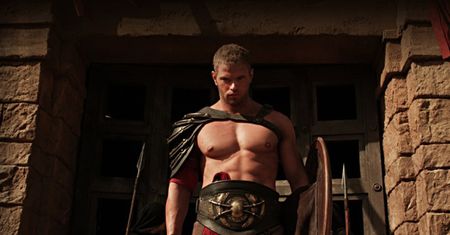 NAGA klata Kellana Lutza!