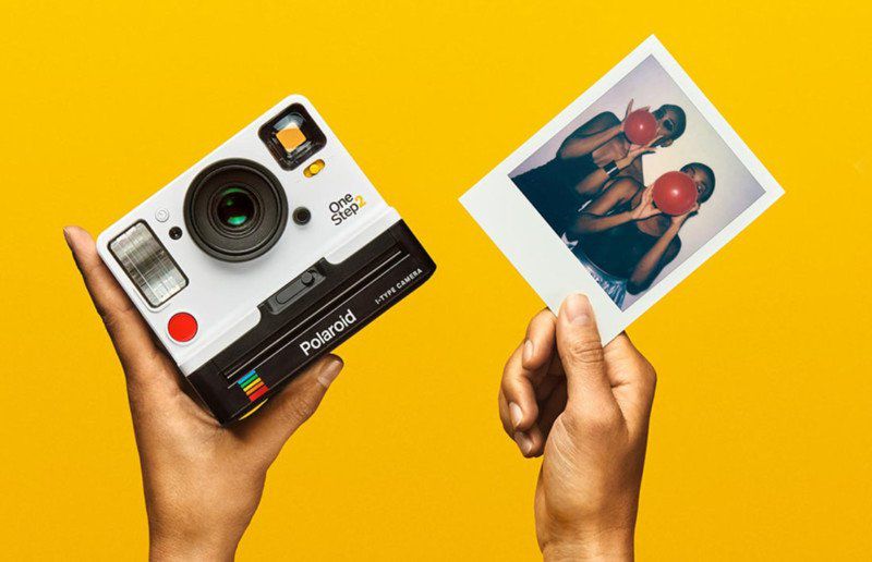 Zmartwychwstanie Polaroida. Przed wami aparat Polaroid OneStep 2 oraz nowe filmy 2