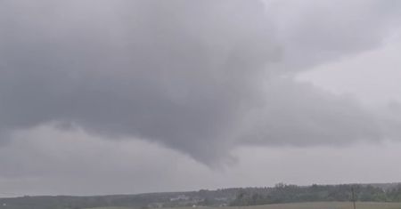 Trąba powietrzna przeszła przez Wielkopolskę? Jest nagranie