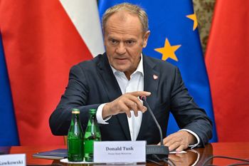 "Mówimy o zbrodni stanu". Donald Tusk grzmi ws. Pegasusa
