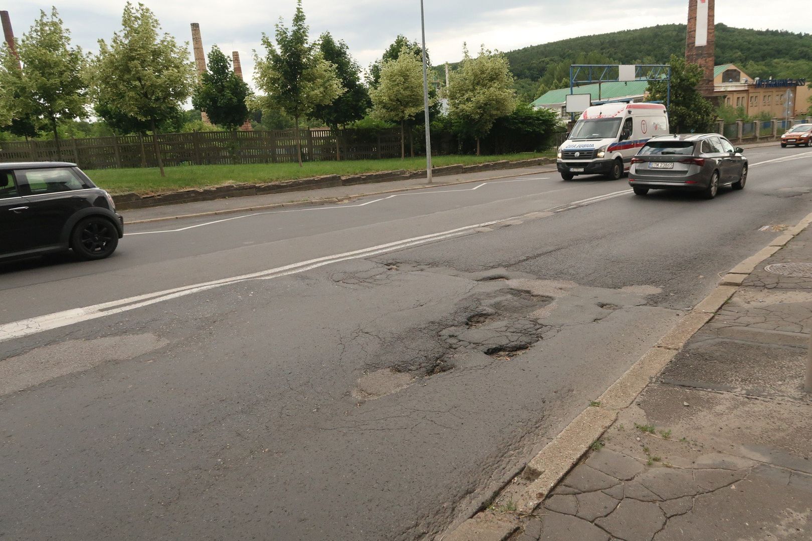 Trwa remont ul. Wrocławskiej w Wałbrzychu