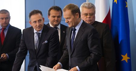 Lepiej oceniamy rząd i premiera. Do czasu?