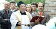 "Blondynka": Lubaszenko w roli korpulentnego księdza. Tylko to mu zostało?