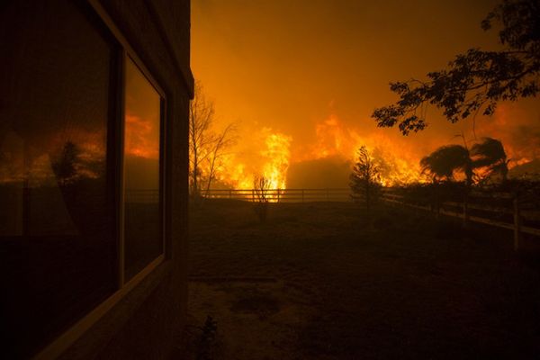 Gigantyczne pożary lasów w Kalifornii