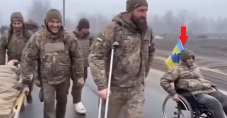 Ukraińcy masowo wycofują się z walki? To rosyjska iluzja. Możliwa dzięki AI