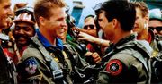 "Top Gun" 36 lat później. Ikoniczna scena dalej wzrusza