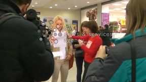 Siostry Radwańskie na zakupach. Tenisistki wsparły akcję "Szlachetna Paczka"