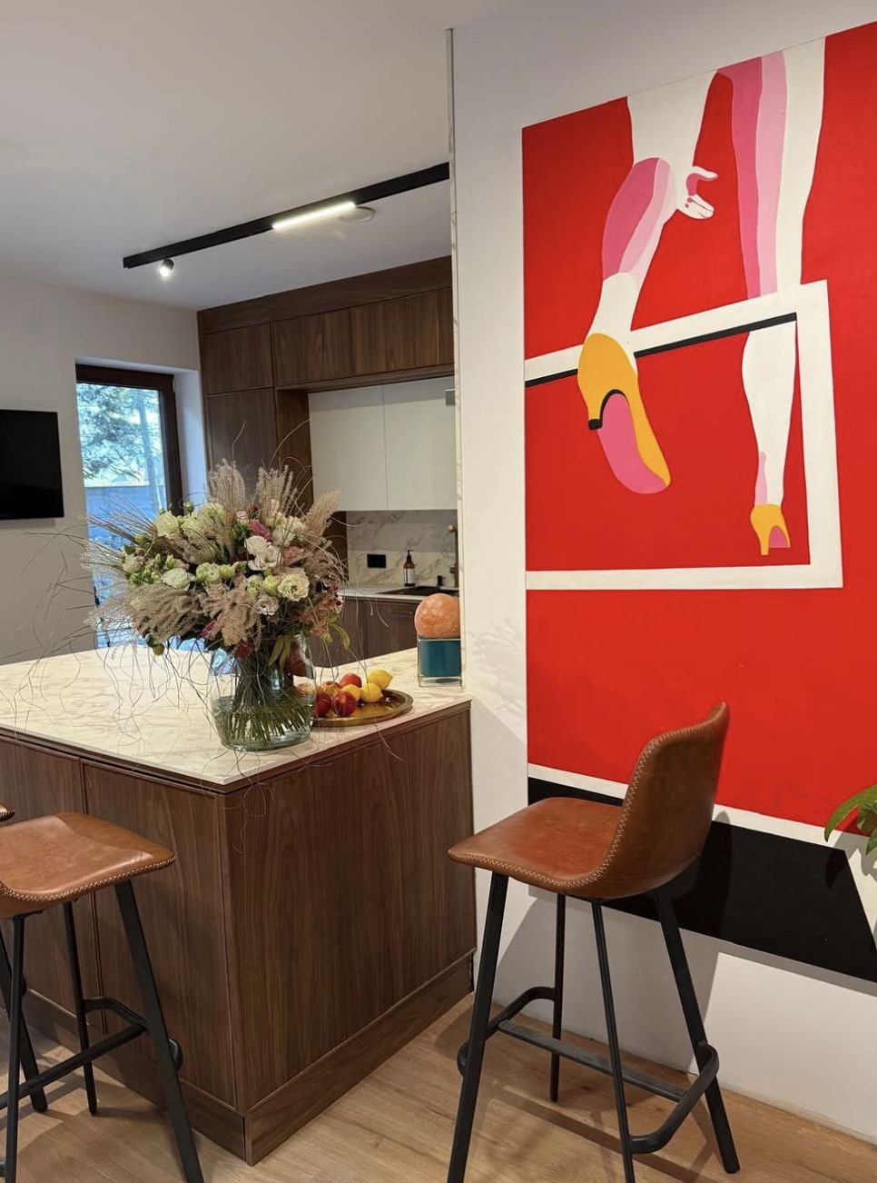 Kuchnia i część salonu Edyty Herbuś