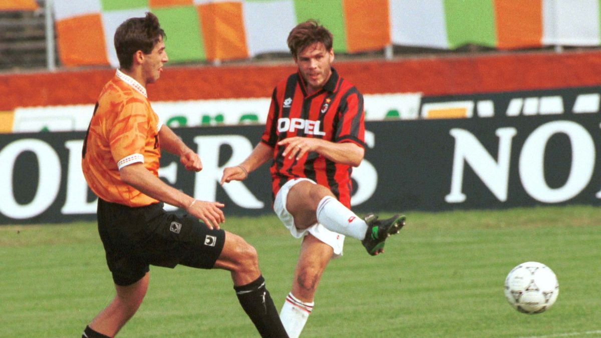 PAP / Adam Hawałej / Radosław Kałużny (z lewej) i Zvonimir Boban