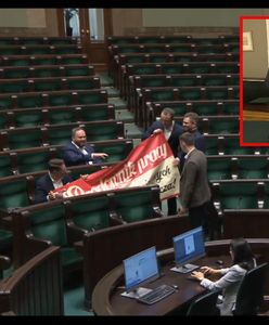 Kuriozalna scena w Sejmie. Koledzy z Konfederacji wsparli posła