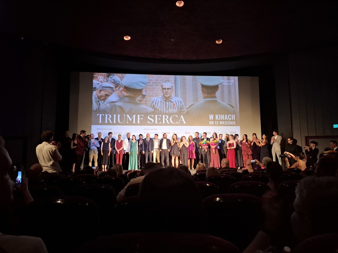 Warszawa: Biografia Polaka obiegła cały świat. Tak wyglądała premiera filmu o św. Maksymilianie Kolbe