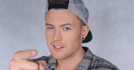 "Seks to przyjemność i mógłbym zostać lolitą" czyli najlepsze teksty Łoza