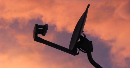 Brak dostępu do telewizji cyfrowej? Może satelita?