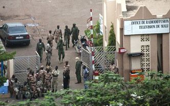 Zamieszki w Mali. Pobili prezydenta