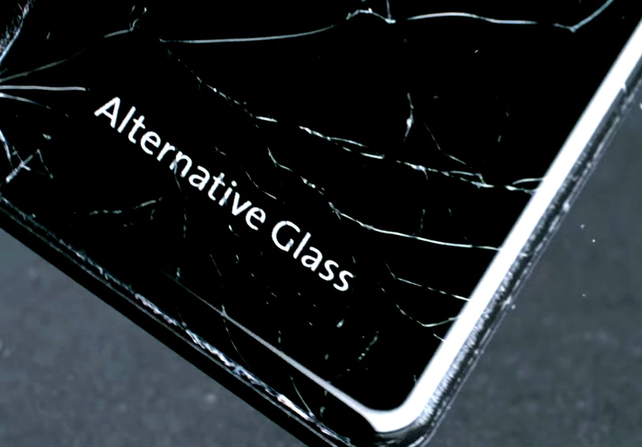 Gorilla Glass 6 ma być bardziej odporne na stłuczenia niż konkurencyjne szkła