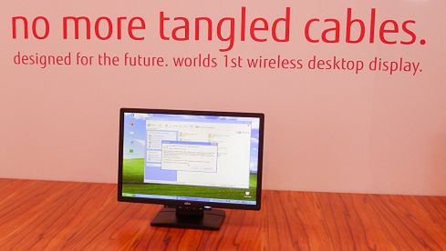 CeBIT 2011: Pierwszy monitor bez kabli od Fujitsu