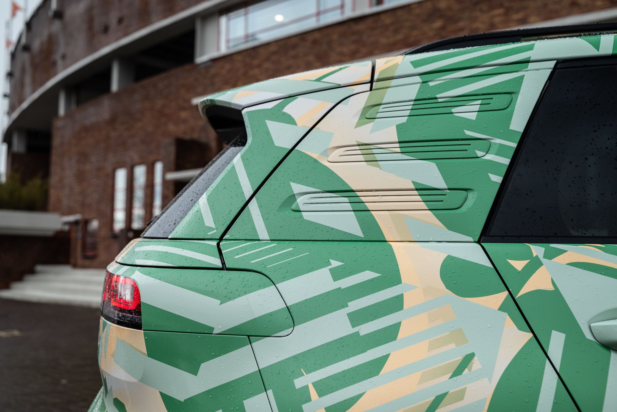 Volkswagen ID. Cross