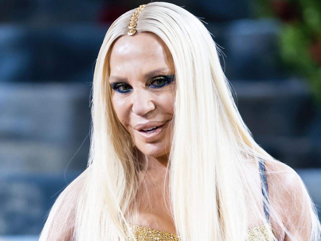 Tak wyglądała Donatella Versace przed operacjami. Jest nie do poznania