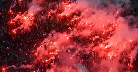 Marsz Niepodległości zagrożony. Strajk Kobiet może pokrzyżować plany organizatorom
