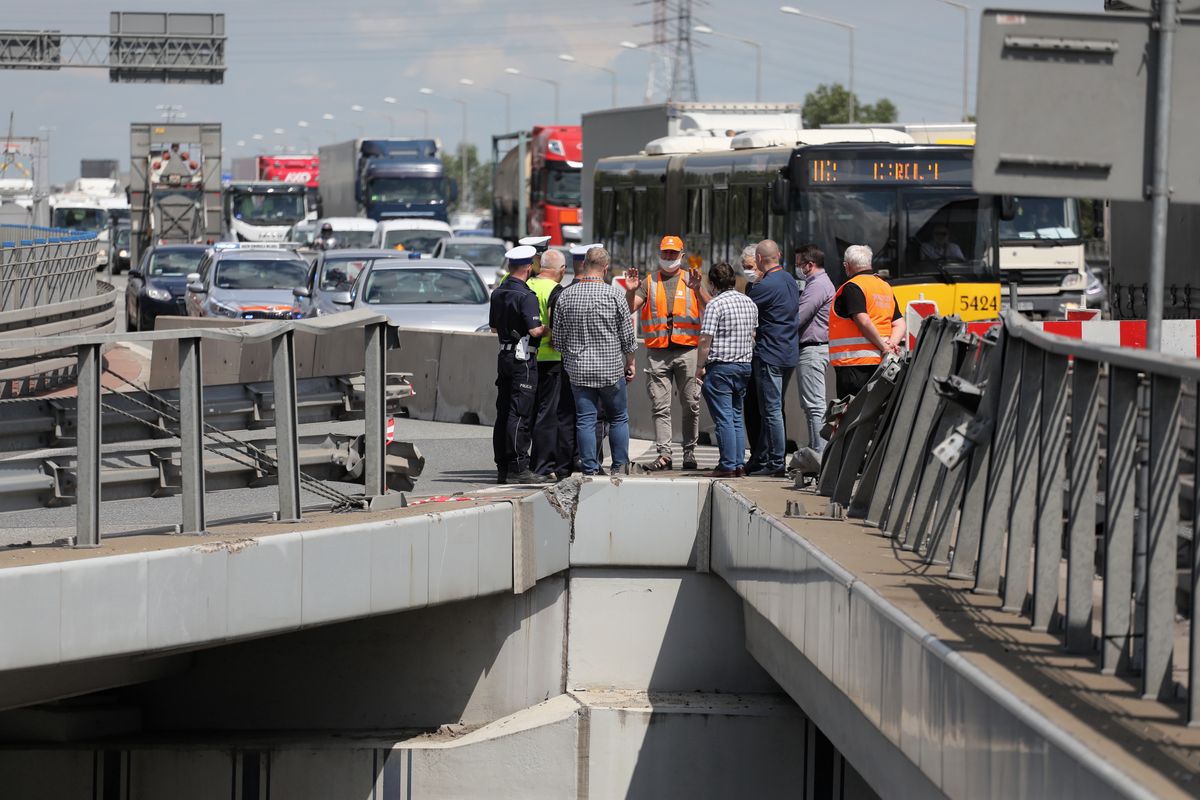 Warszawa. S8 wraca do normy po wypadku autobusu