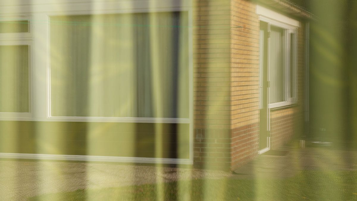 Holenderska fotografka snuje wyobrażenia o idealnym małżeństwie w nietuzinkowym projekcie 1