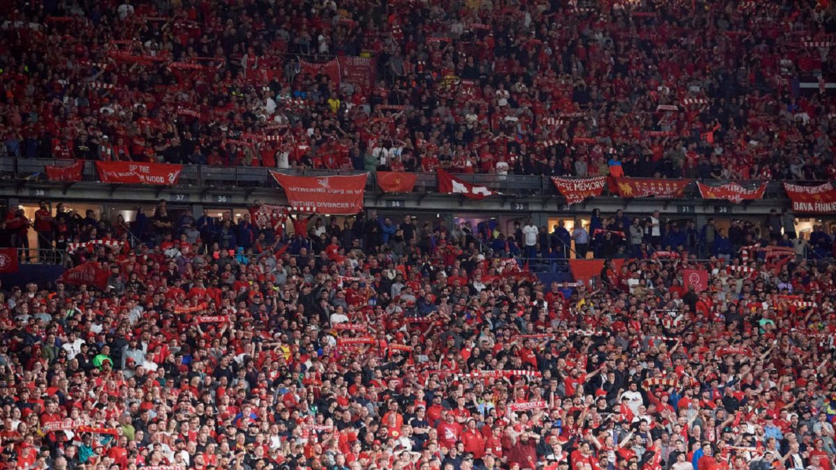 Zdjęcie okładkowe artykułu: Getty Images / Jose Breton/Pics Action/NurPhoto  / Na zdjęciu: kibice Liverpool FC