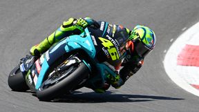 MotoGP. Ogromny ścisk w czołówce. Fatalny wynik Valentino Rossiego