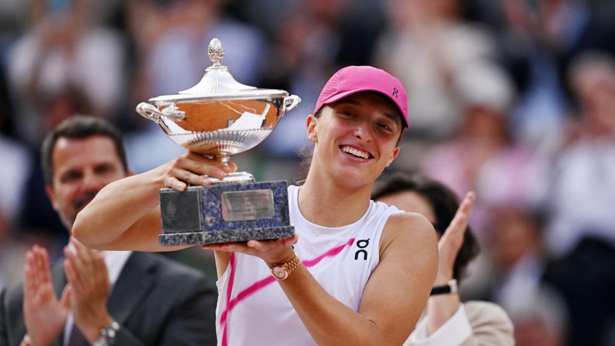 Zdjęcie okładkowe artykułu: Getty Images / Mike Hewitt / Na zdjęciu: Iga Świątek