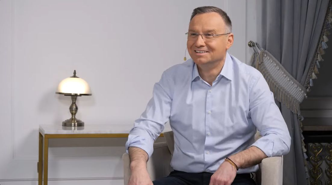 Andrzej Duda w Kanale Zero. Zdradził, jak reaguje na memy o sobie