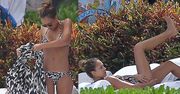 Jessica Alba w bikini! (ZDJĘCIA)