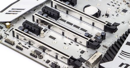 PCI-SIG: PCI-Express 4.0 już w przyszłym roku, ale w planach też PCI-Express 5.0