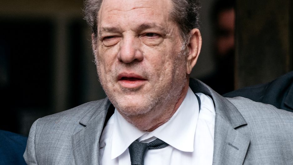 Harvey Weinstein walczy z bratem