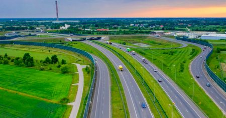 Warszawa. Poszerzą autostradę do Łodzi. Na 89 kilometrach przybędzie dodatkowy pas