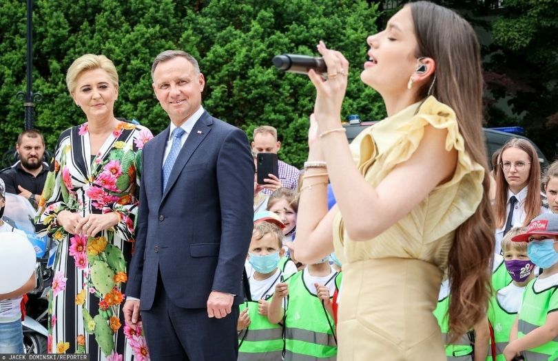 Andrzej Duda i Agata Duda promują bezpieczne wakacje