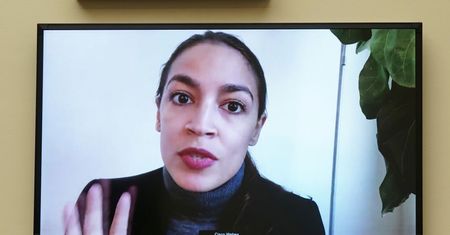 Alexandria Ocasio-Cortez przerwała milczenie. Ujawniła, że ​​jest ofiarą napaści seksualnej