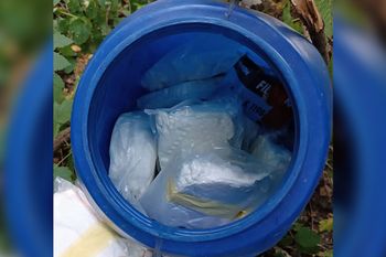 Mazowsze: 26 kg narkotyków w plastikowej beczce. 41-latek trafił do aresztu