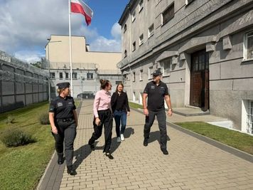 Wiceministra sprawiedliwości z wizytą w Zakładzie Karnym w Płocku