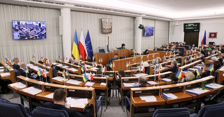 Ustawa o obronie ojczyzny. Senat zdecydował