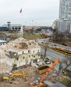 Warszawa. Czarny Kot znowu w rękach miasta