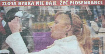 Andrzejewicz kupuje żywe robaki