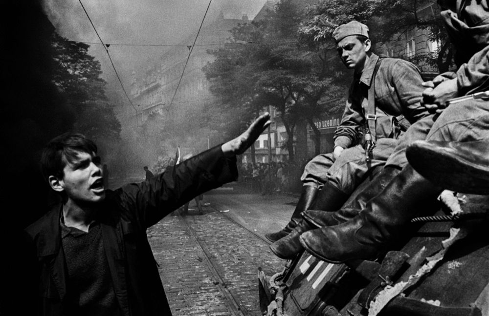 Zdjęcia "Praskiej wiosny" J.Koudelki, które przeszły do historii, do zobaczenia w Polsce 3