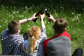 Jak często polscy nastolatkowie sięgają po alkohol? Nowe badania
