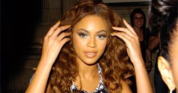 Beyonce: "Nigdy nie sprzedałabym zdjęć ze ślubu!"